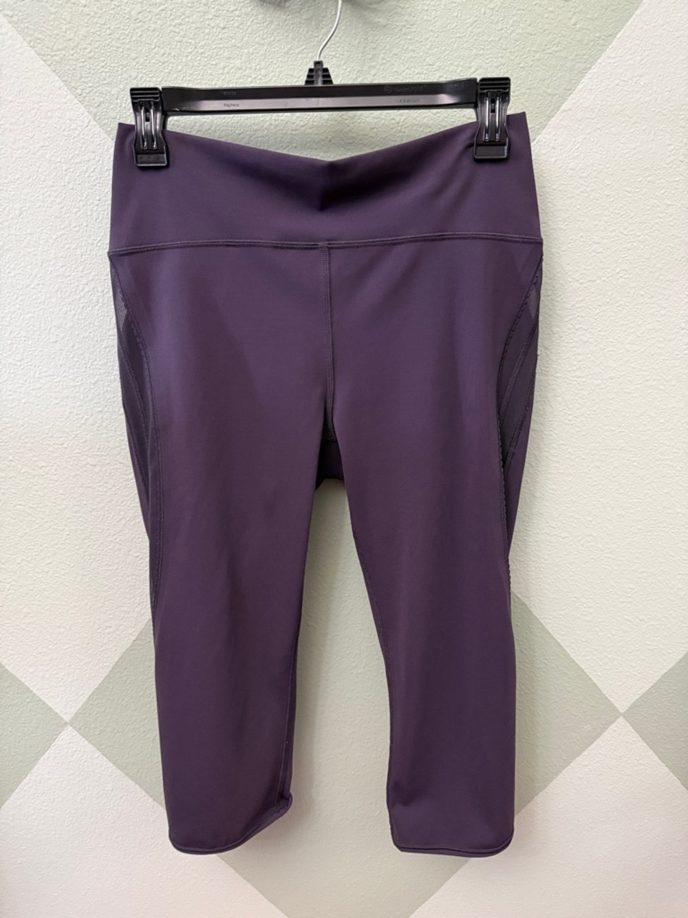 lululemon athletica Plum Purple Cropped Leggings